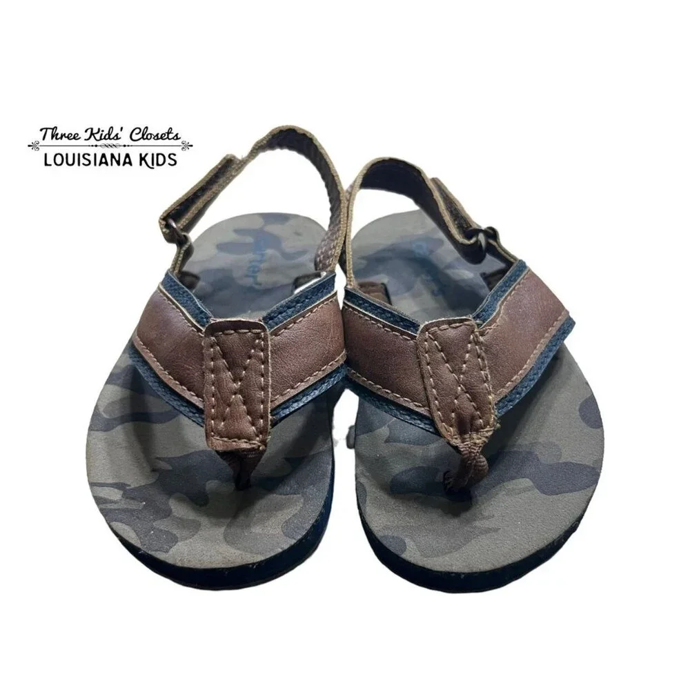 Carter's Sz 5 Brown Camouflage Flip Flops Sandals